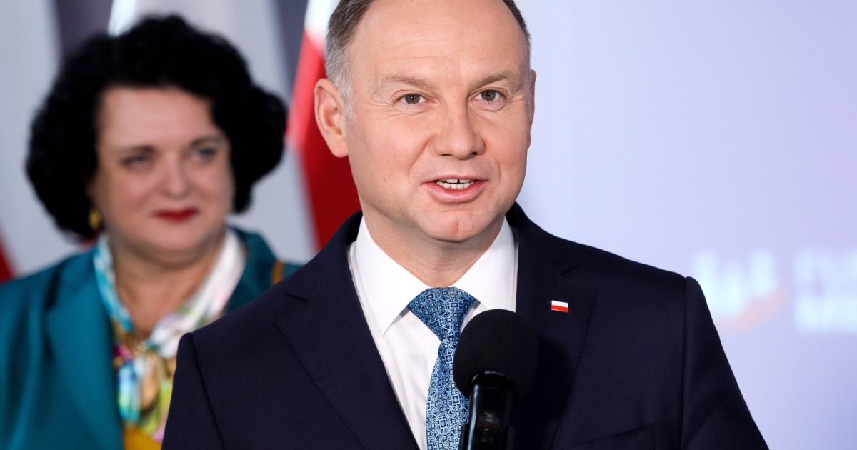 Broń jądrowa w Polsce Andrzej Duda o rozmowach z Amerykanami Temat