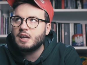 To jest dołączenie do prawicowej szczujni. Nawet Wyborcza demaskuje manipulacje Barta Staszewskiego