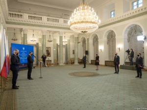 Zmiany w Radzie Dialogu Społecznego. Prezydent wręczył nominacje