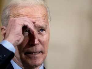 Biden zapowiada „skrajnie ostrą rywalizację” z Chinami