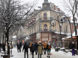 Dziś otworzyły się hotele. Polacy szturmują obiekty w górach