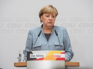 Paradne! „Merkel straciła cierpliwość do Polski” a... w Berlinie rusza wielki Kongres Polaków