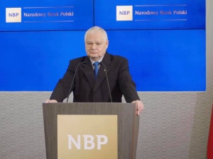 Prezes NBP: Polska gospodarka przez trzy lata z rzędu będzie rosnąć o 5 proc. PKB