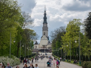 Debata biskupów na Jasnej Górze. Tematem - wizyta ad limina i synod powszechny