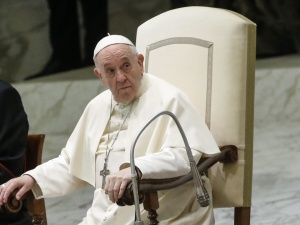 Papież  i dwunastu polskich biskupów na Kongresie Eucharystycznym w Budapeszcie