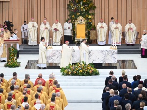 Papież włączył do grona błogosławionych kard. Stefana Wyszyńskiego i Matkę Elżbietę Czacką