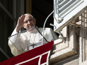 Papież Franciszek: „Uwolnić sacrum od powiązań z pieniędzmi”