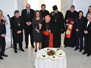 Kard. Nycz na opłatku w Sejmie: Życzę, aby ten ekumenizm zagościł także na posiedzeniach parlamentu 