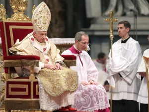 Abp Gänswein: Słowa Benedykta XVI „Panie, kocham Cię” to synteza jego życia