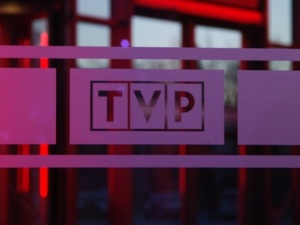 Szeregowi pracownicy TVP zakładnikami konfliktu