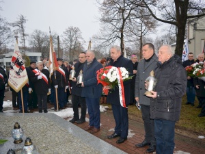 Szef podlaskiej „S” w 35. rocznicę śmierci ks. Suchowolca: Wierzę, że w końcu poznamy sprawców tego morderstwa