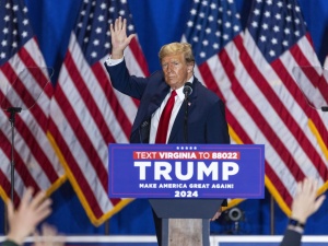 Trump wygrywa prawybory w trzech kolejnych stanach. Sondaże nie pozostawiają złudzeń