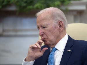 Biden też kręci kurkiem od gazu