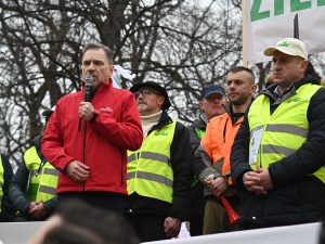 Piotr Duda na proteście rolników: Niemiecki CO2 jest dobry, a polski zły. Nie ma na to zgody!