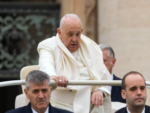 Papież Franciszek ujawnia sprawę spisku w Kurii Rzymskiej