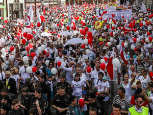 „Zjednoczeni dla życia, rodziny, Ojczyzny” – Marsze przejdą przez całą Polskę