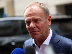 Nie było żadnej rozmowy Tusk–Scholz. Mamy nagranie