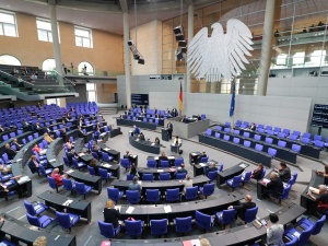 Deutsche Quelle: Gorąca debata w Bundestagu po polsko-niemieckich konsultacjach międzyrządowych