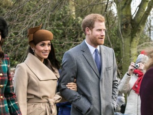 Trzęsienie ziemi w Pałacu Buckingham. Książę Harry przerywa milczenie i ujawnia szokującą prawdę