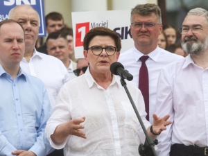 Beata Szydło: Polacy mają być pozbawieni domów?