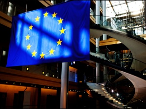 Europarlament złamał własne zasady? Prawicowe formacje pominięte przy rozdziale kluczowych stanowisk 