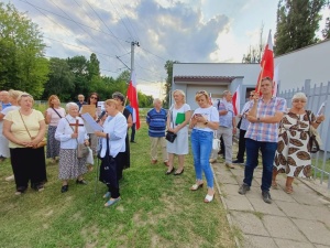 Kobiety Solidarności protestowały przed Aresztem Śledczym na Grochowie