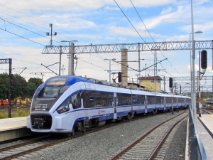 Pożar lokomotywy w Lesznie. Setki osób ewakuowanych