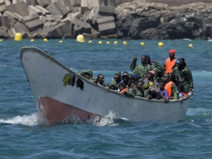 To duża liczba. Fala migrantów z Afryki zalała Lampedusę 