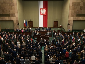 Minimalna różnica pomiędzy KO a PiS. Jest nowy sondaż