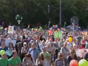 Mimo utrudnień i prób blokady ulicami niemieckich miast przeszły „Marsze dla Życia”