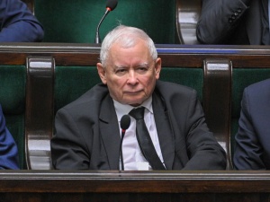 Jakie zakupy do biura poselskiego zrobił Jarosław Kaczyński? Internauci zaskoczeni