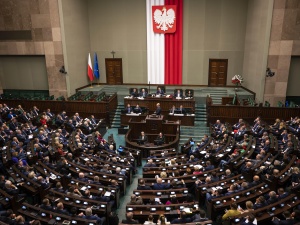 Burza w Sejmie. Może wreszcie Lewica dostrzeże, że jest w koalicji z ludźmi, którzy dewastują prawa pracowników, niszcząc Solidarność?