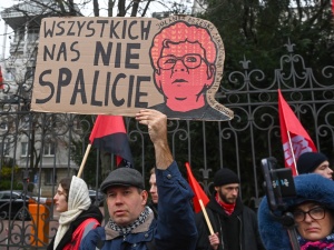 Wszystkich nas nie spalicie. Protest przed ministerstwem