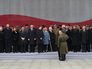 To ważne, by być razem. Solidarność na oficjalnych obchodach Narodowego Święta Niepodległości