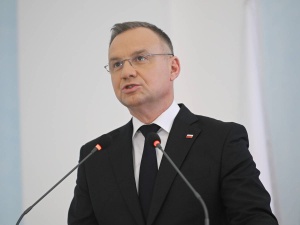 Andrzej Duda na czele rankingu zaufaunia i debiut Karola Nawrockiego. Zobacz najnowszy sondaż