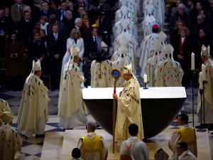 Pierwsza Msza św. w ponownie otwartej katedrze Notre-Dame w Paryżu