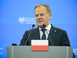 Tusk uderza w Andrzeja Dudę w sprawie MKOl. Burza w sieci: To kłamstwo