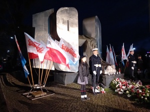 Za chleb i wolność. Solidarność oddała hołd gdyńskim ofiarom Czarnego Czwartku