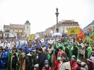 Tłumy mieszkańców stolicy na Orszaku Trzech Króli