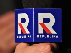 Wicepremier rządu Tuska grozi Telewizji Republika odebraniem koncesji