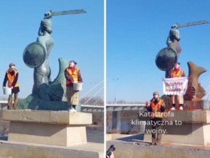 Aktywiści z Ostatniego Pokolenia oblali farbą pomnik Syreny. Jest akt oskarżenia