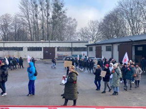 Strajk Solidarności w Nidzicy. Pracownicy GHG walczą o wyższe wynagrodzenia