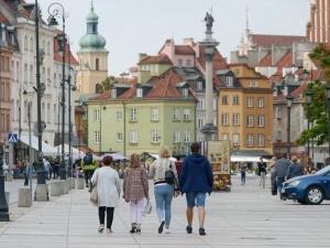 Czy Polacy są zadowoleni z życia? Jest nowy sondaż