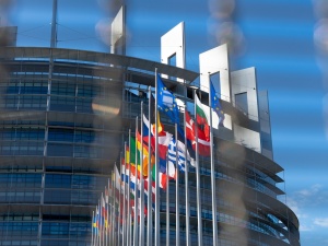 Eurostat: PKB Unii Europejskiej urósł w zeszłym roku o 0,8 proc. 