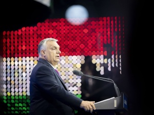 Orban: nie ma takich pieniędzy, za które zgodzimy się na imigrantów i edukację LGBT