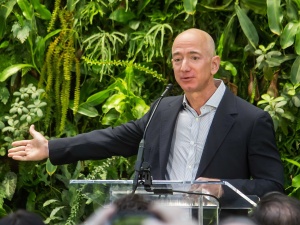 Jeff Bezos ogłosił zmianę w swojej gazecie. Stawia na dwa filary