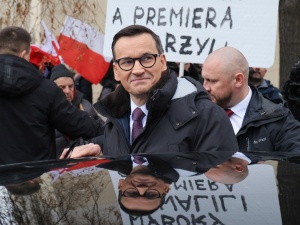 To partyjny odwet. Były marszałek Sejmu broni Mateusza Morawieckiego