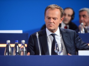 Nowy sondaż. Tusk nie może spać spokojnie