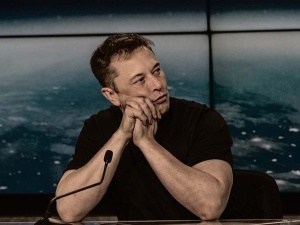 Musk podał dalej wpis o finansowaniu organizacji uderzających w PiS. Minister twierdzi, że to... ingerencja w kampanię prezydencką