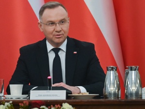 Prezydent Andrzej Duda leci do USA. W tle spotkanie z gwiazdą Hollywood